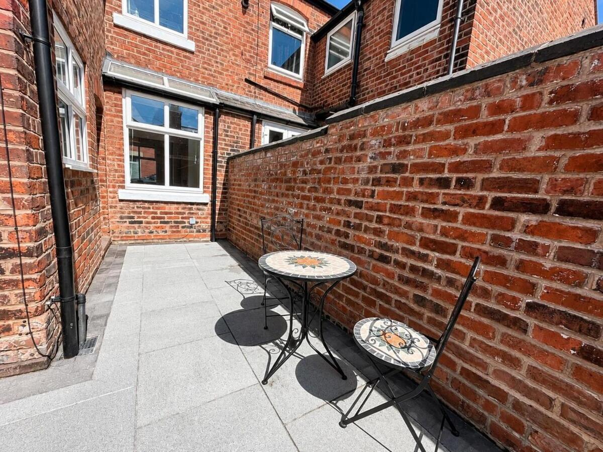 The Urban Nest - Central Stay for 4 - B&B Chester