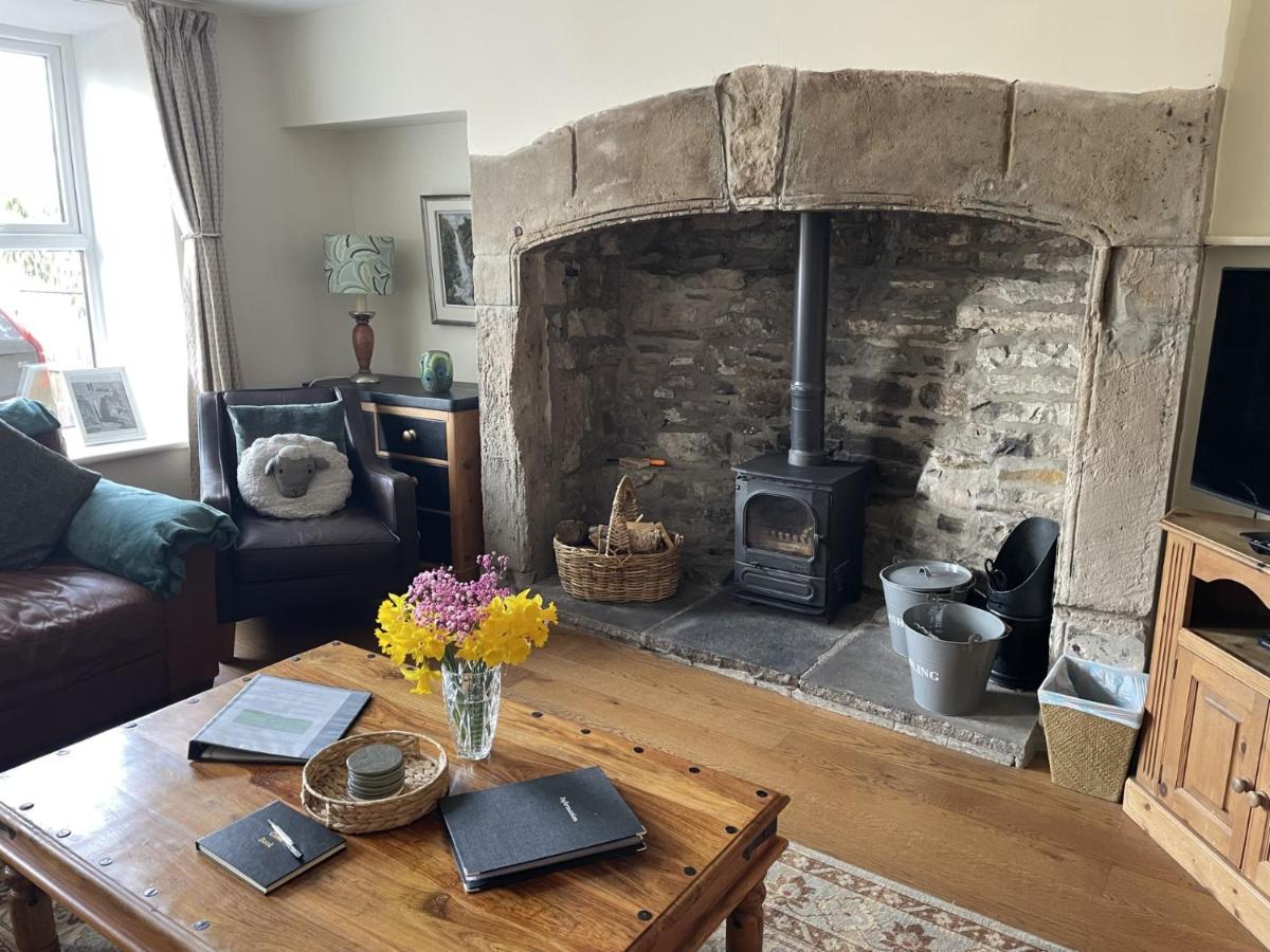 Heart Of Hawes Holiday Cottage - B&B Hawes