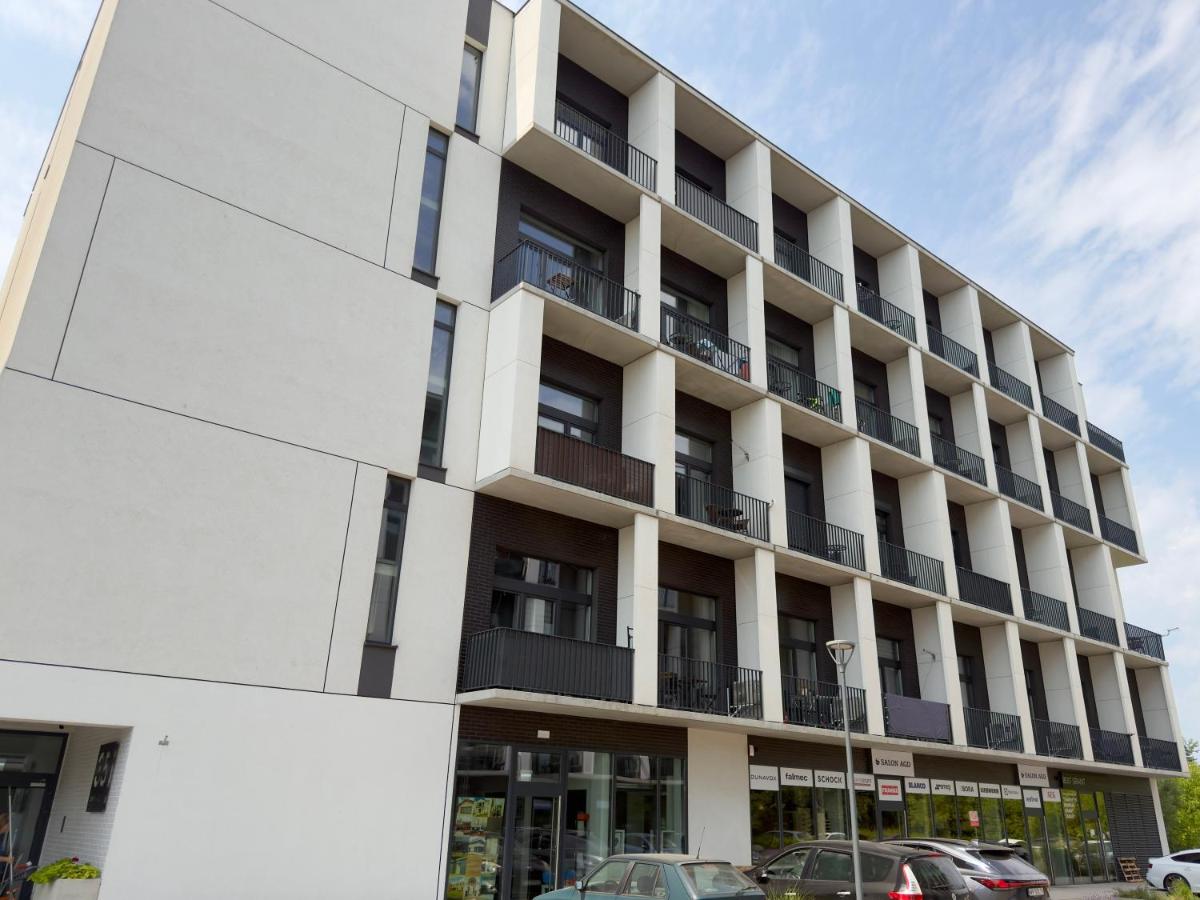 Wrocław Airport Apartment with Mezzanine by BookingHost - Chambres d'hôtes Wrocław