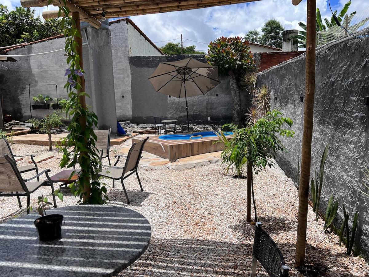 Casa Horus - com Hidro Aquecida - B&B Pirenópolis