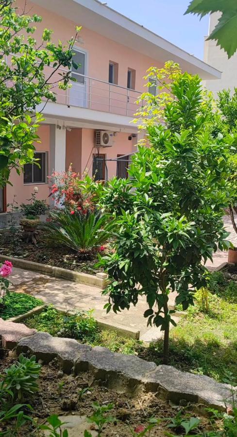Quadruple Room with Garden View