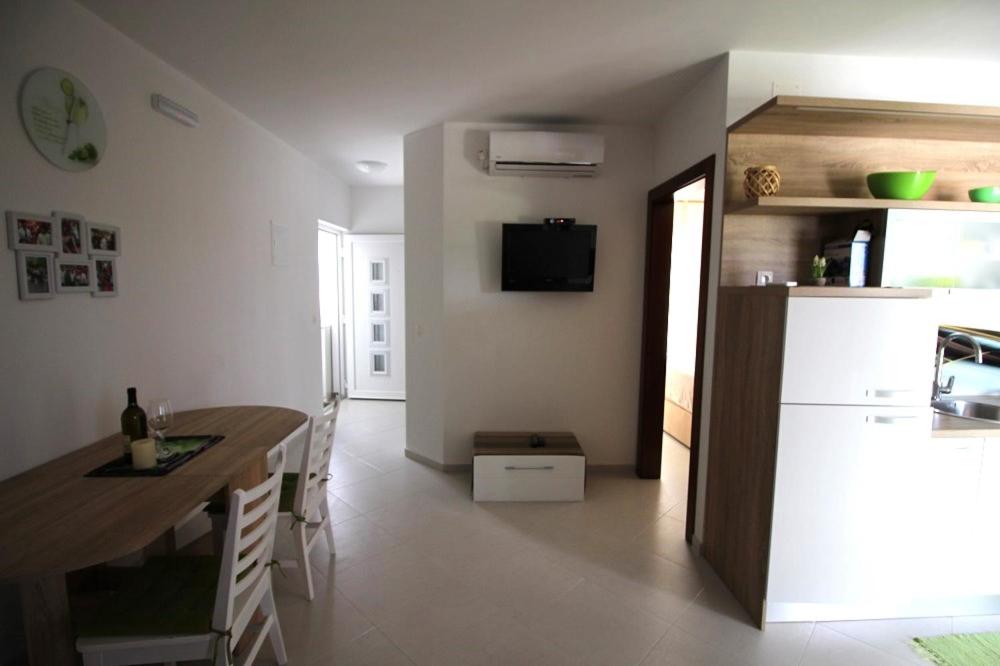 PEP Apartman - B&B Vir