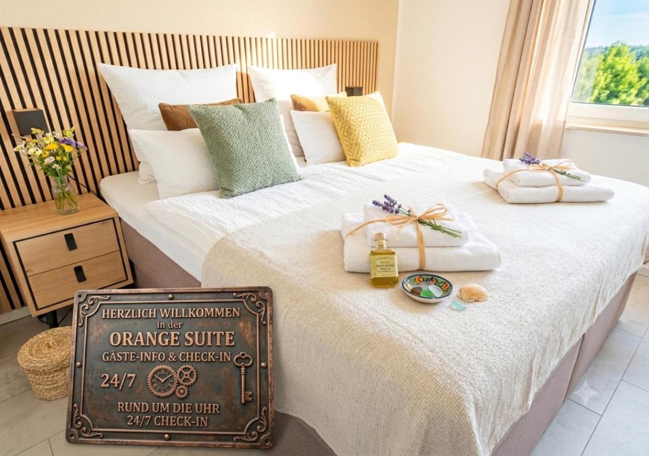 Orange Suite - Business & Relax in Großenbaum - B&B Duisburg