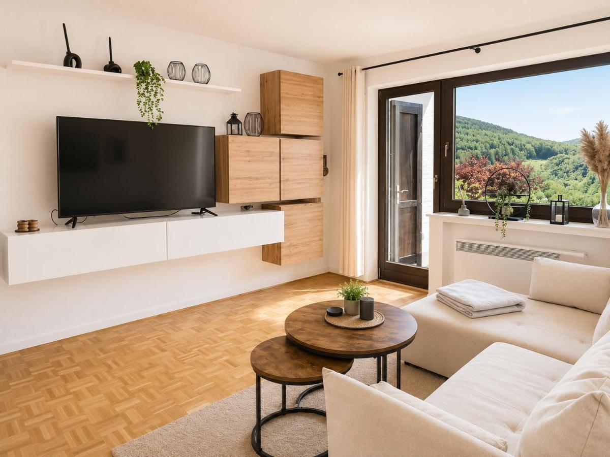 Ferienwohnung Seeblick 24 - B&B Winterberg