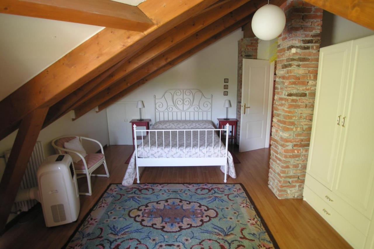Deluxe Family Suite - Attic