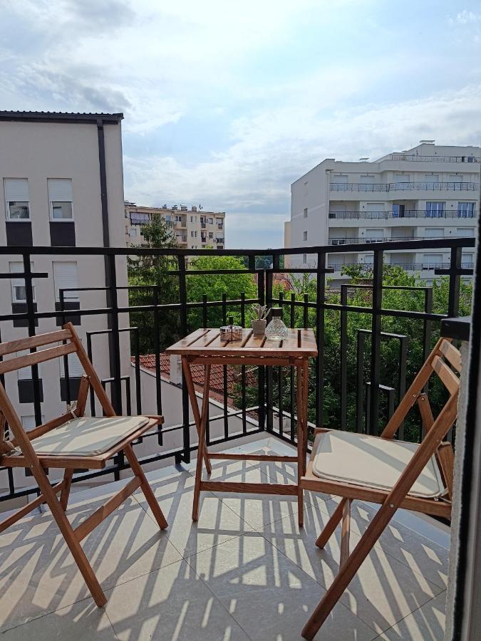 Jade Apartment - Bed and Breakfast Subotica