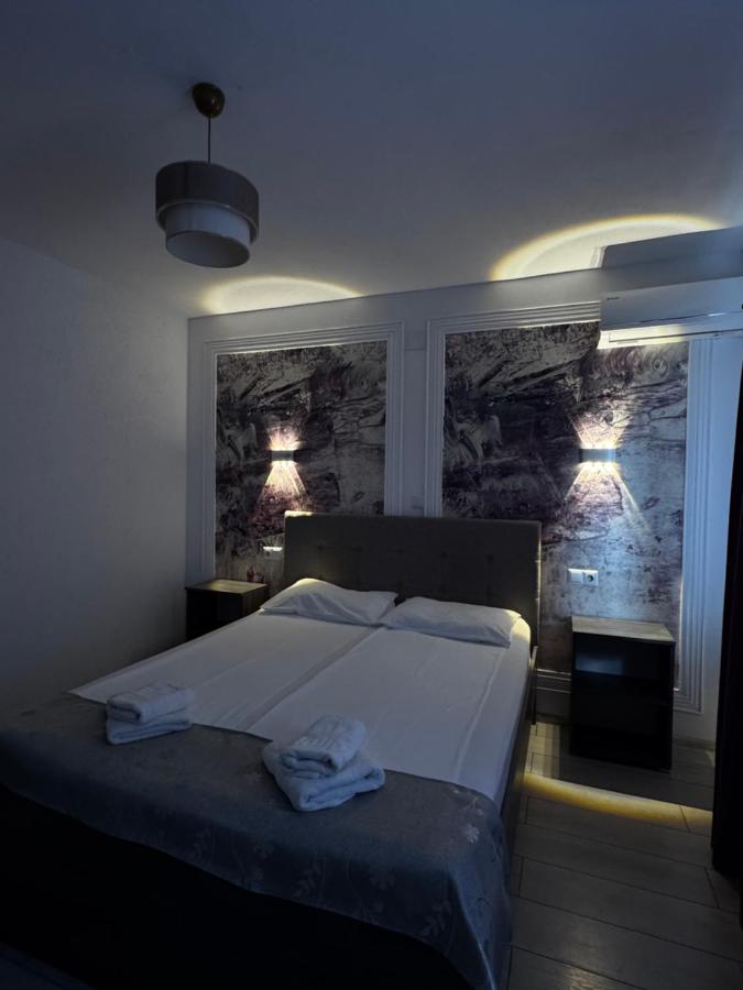 Vila Adelin - B&B Tăşnad