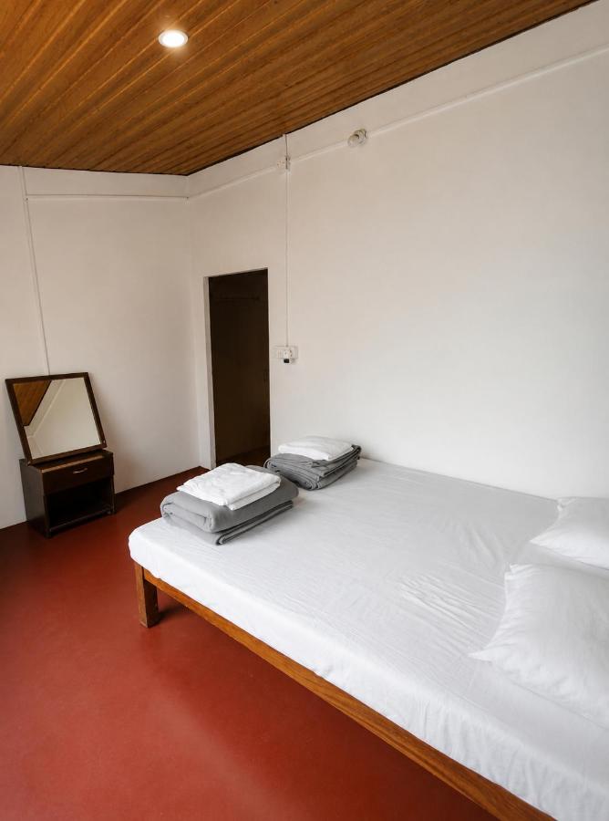 Lara Homestay - B&B Gonebidu
