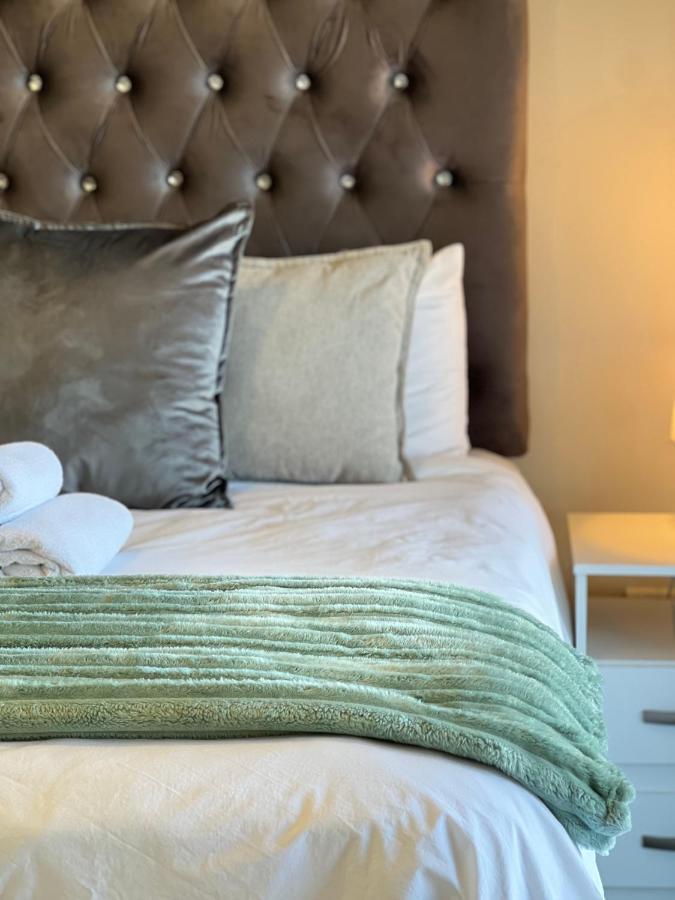 Luxury Apartment with Beautiful River Views - B&B Kayalami
