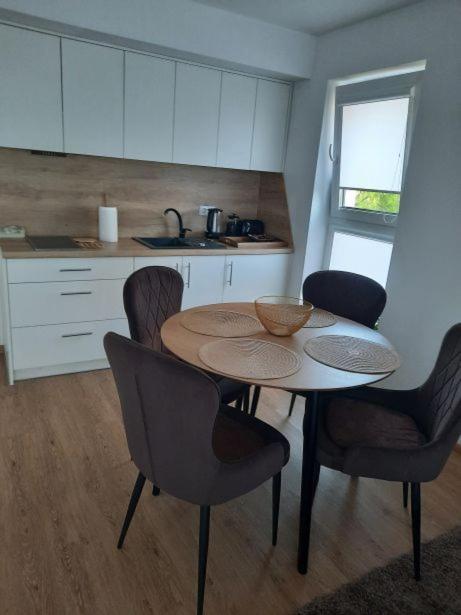 Luknė - B&B Palanga
