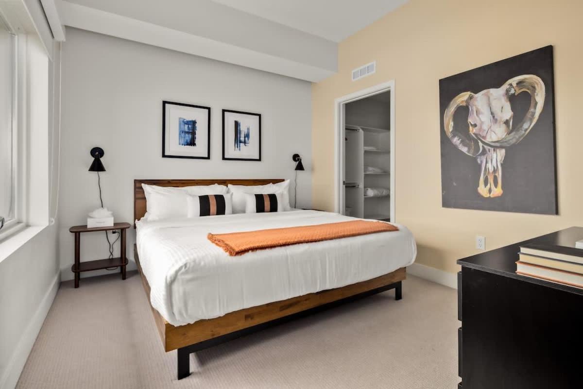 City Views - Lifestyle Loft - Zuni Lofts - B&B Denver