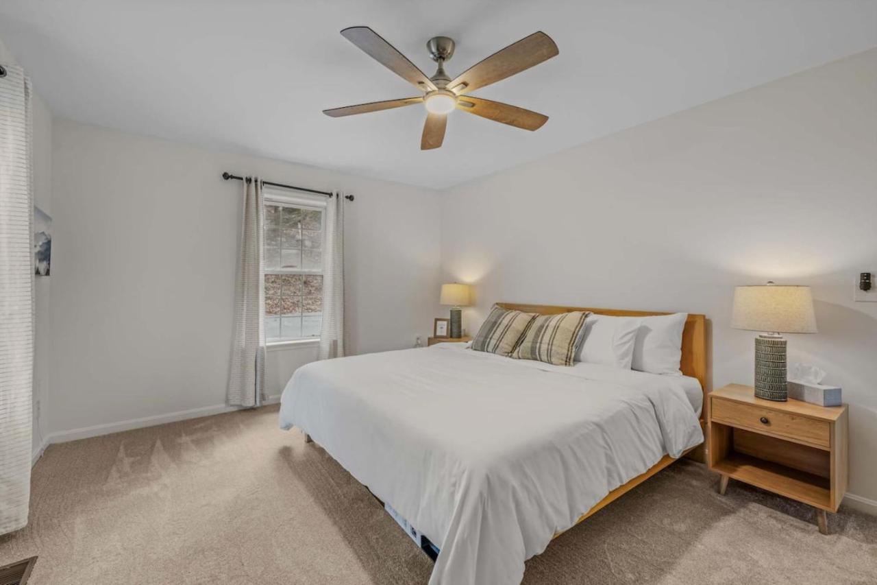 New 3 Bedroom 3 Bath Mountain Retreat - B&B Harper's Ferry