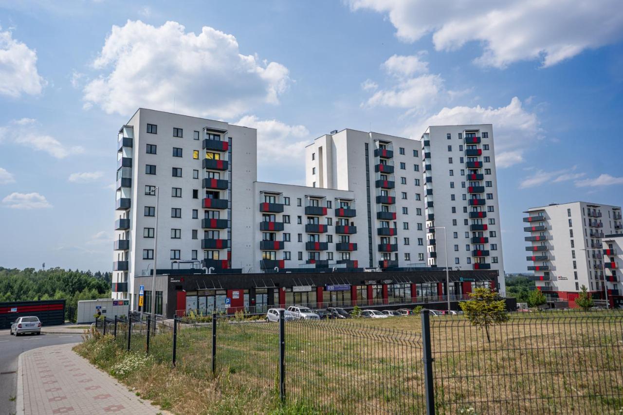Bałtycka Modern Apartment by BookingHost - Bed and Breakfast Rzeszów