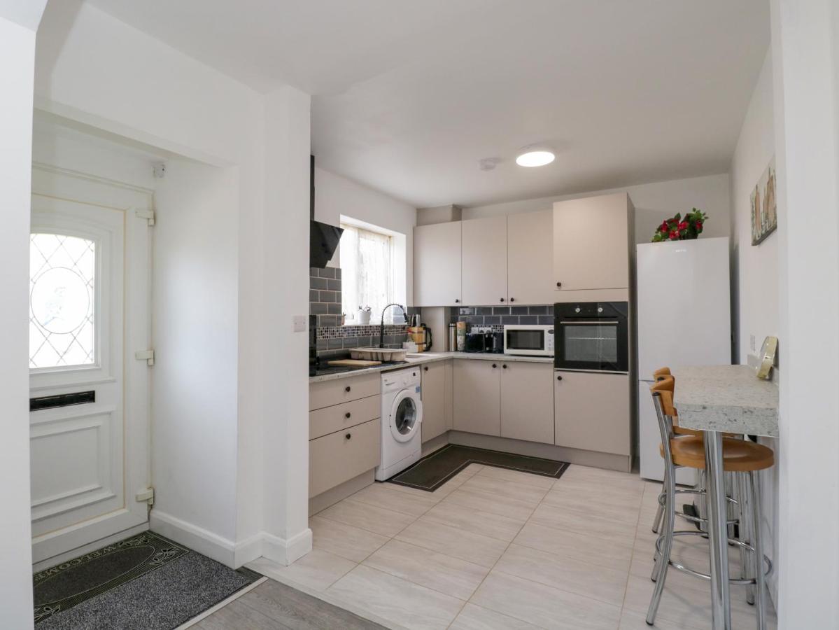 167 Leybourne Avenue - B&B Bournemouth