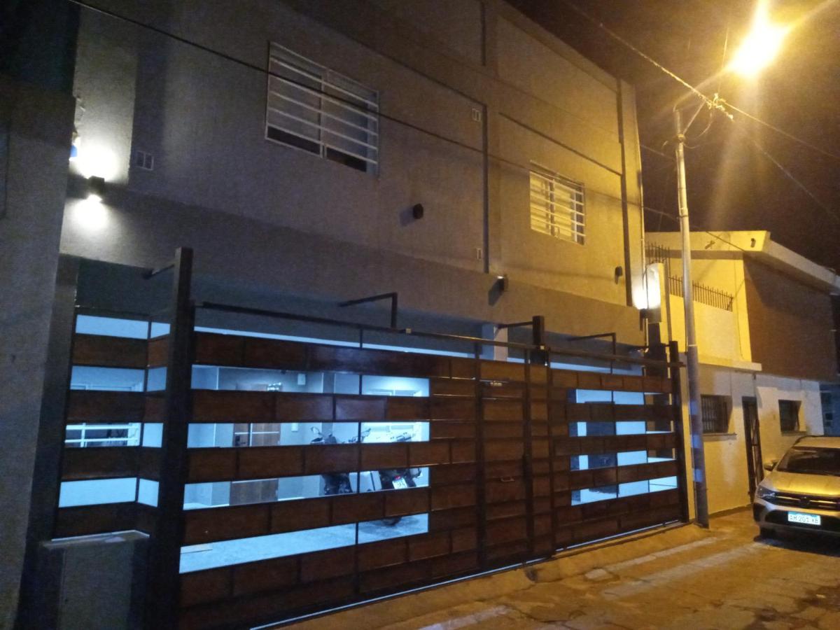 Apart Trelew 1 - Bed and Breakfast Trelew
