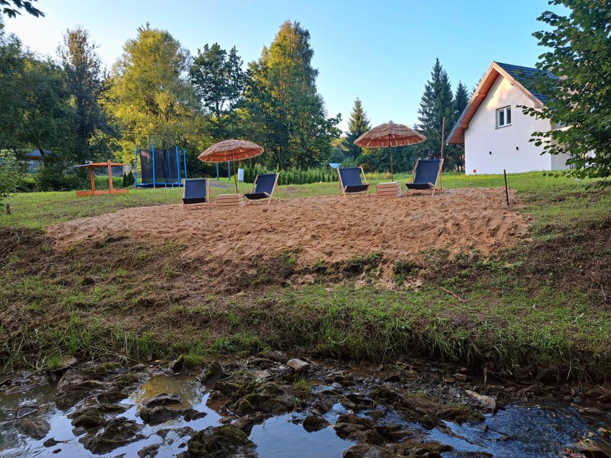 U Znajomych - Bed and Breakfast Wołkowyja