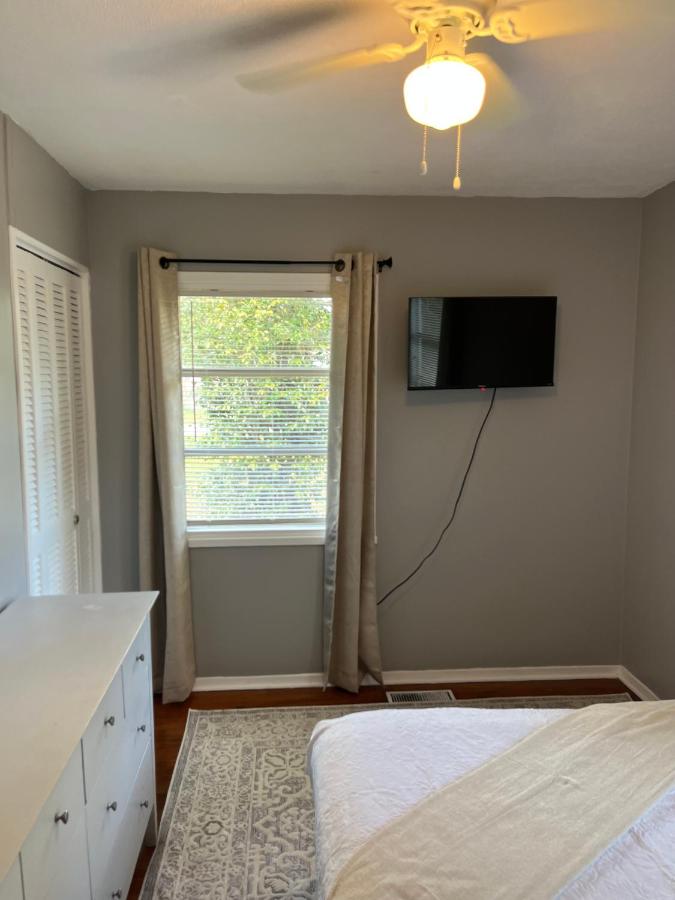 3BR 5 Beds Groups Ask for Last-Minute Deal! - B&B Valdosta