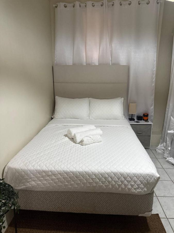 Boricua 3 - Cozy Eco-Stay - WiFi - AC - B&B Yauco