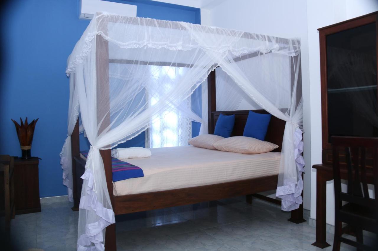 B&B Hikkaduwa - Akurala Beach Park - Bed and Breakfast Hikkaduwa