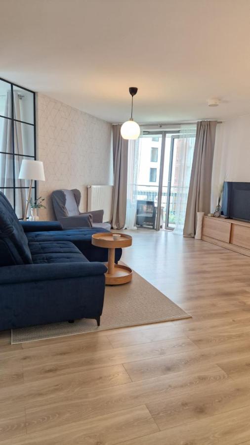 Pinea 125 nad SAMYM morzem, baseny, spa, sauny, parking, dwa balkony - Ferienwohnung Pobierowo