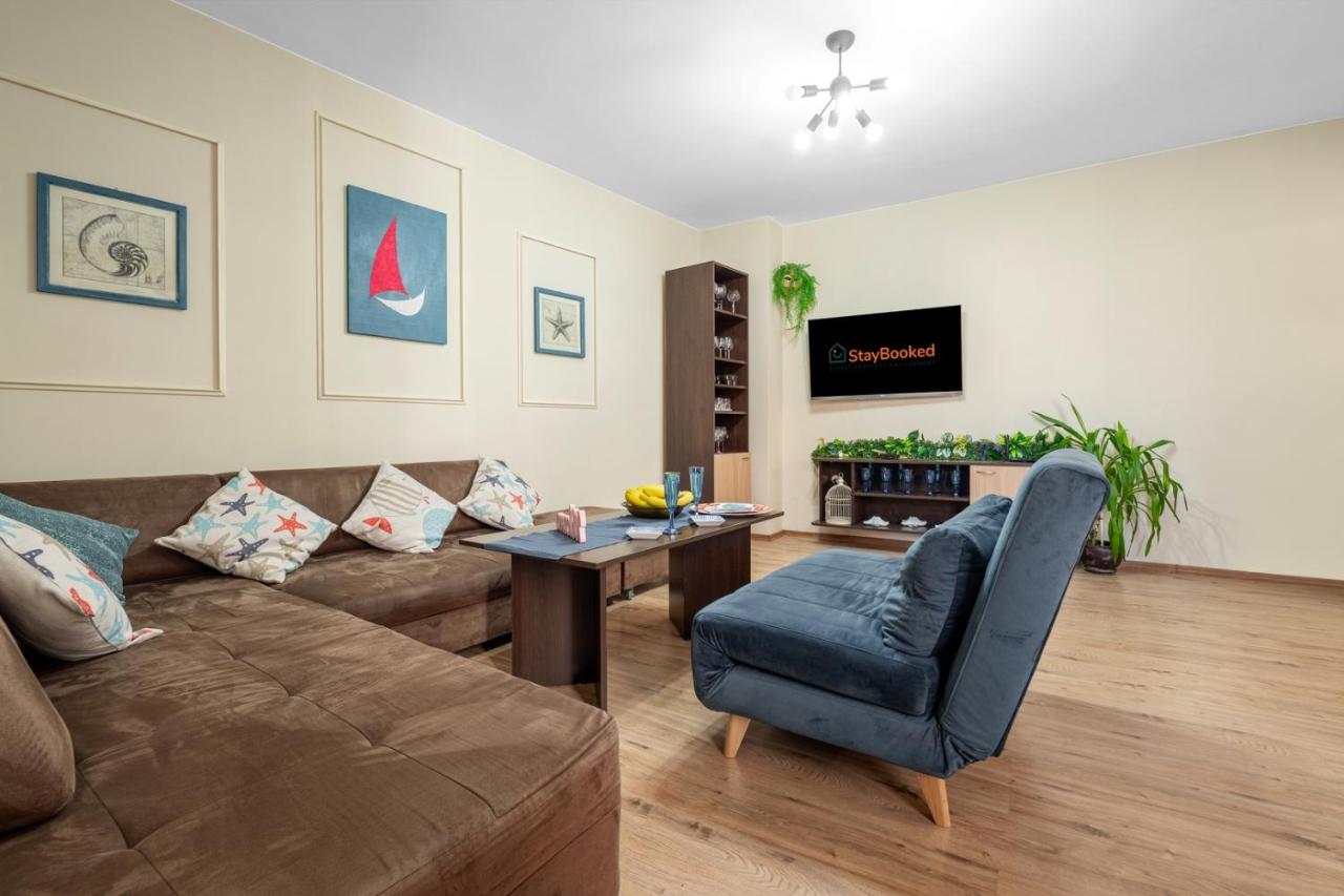 Spacious Family Apartment | Free Street Parking - Chambres d'hôtes Plovdiv