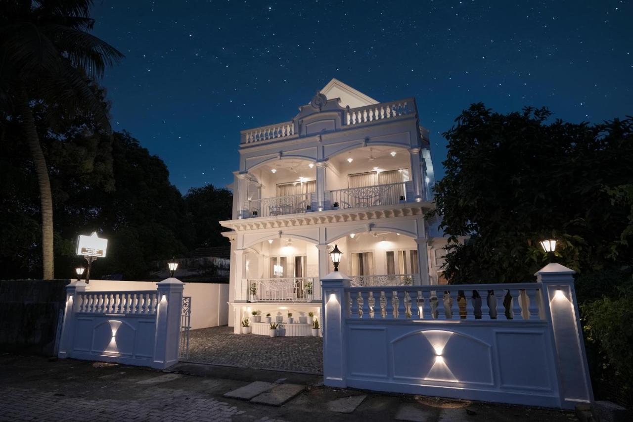 Le Mont Lagoon Home Stay - B&B Cochín
