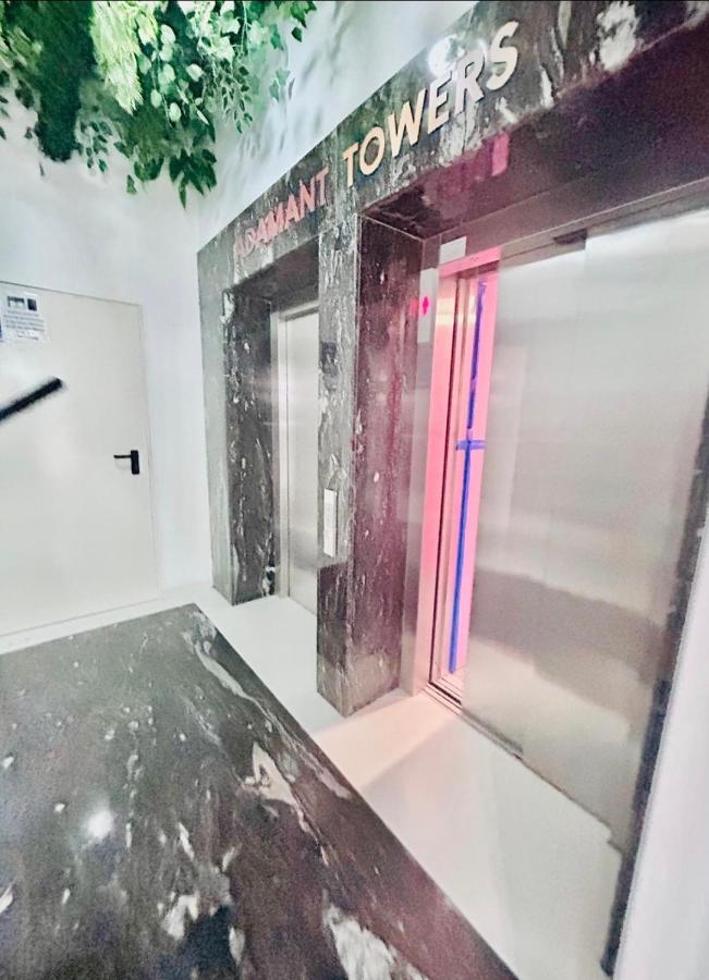 Luxury Towers Loft - B&B Iași