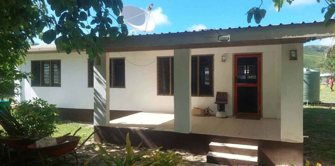Vatudei Homestay - Yasawa Islands - Chambres d'hôtes Somosomo