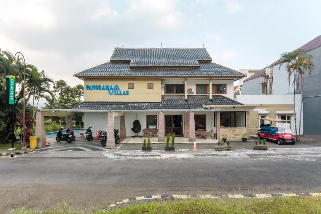 Mono Coliving Panorama, Batu - Bed and Breakfast Batu