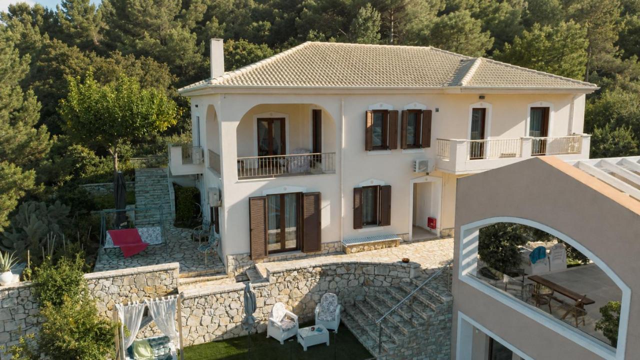 Alex port view apartments - B&B Sývota