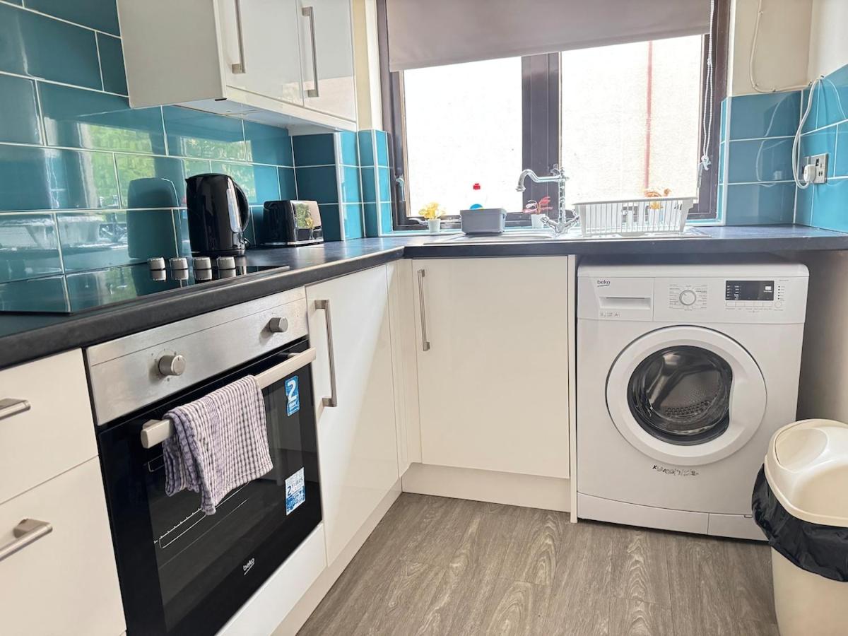Spacious 1 BR Flat In Edinburgh City Centre - B&B Edinburgh