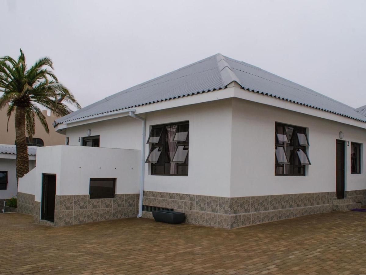 Queens Cove Guest House - B&B Lüderitz