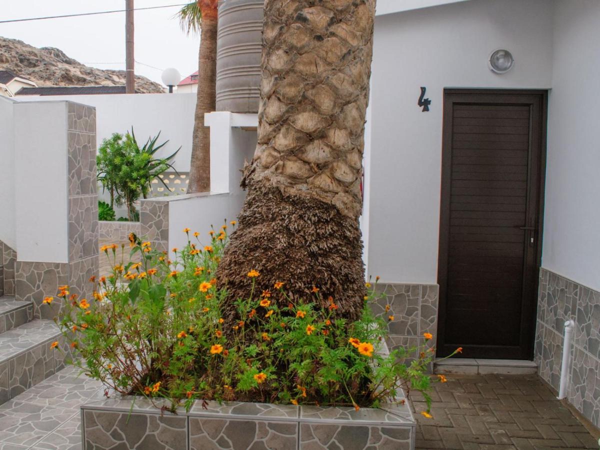 Queens Cove Guest House - B&B Lüderitz