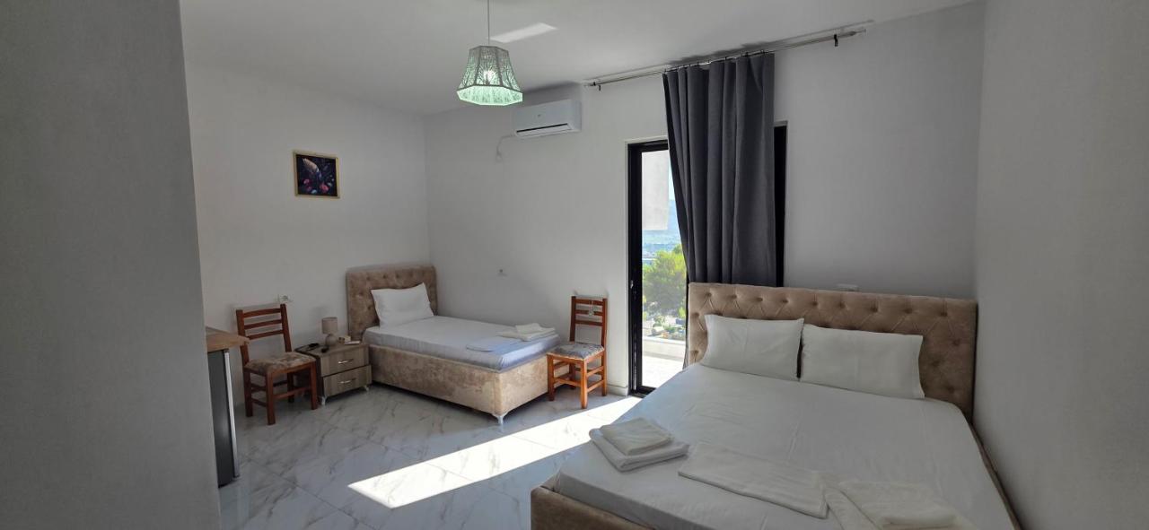 Angela Rooms - Ferienwohnung Saranda