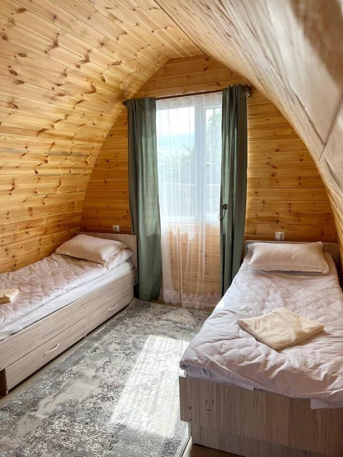 Beshik Guest House - Chambres d'hôtes Bokombayevskoye