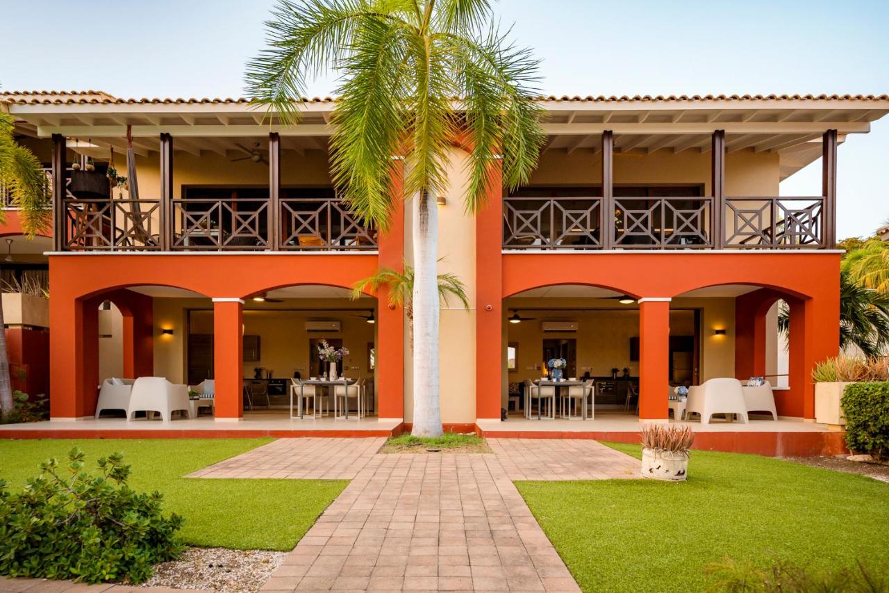Villa Devries C3, near Jan Thiel, Private Beach front, Pool - Chambres d'hôtes Willemstad