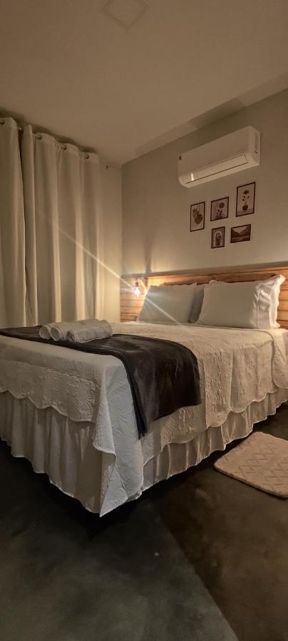 Refúgio Casa Da Serra-Cenário único ao lado da Capela Medieval - B&B Serra de São Bento