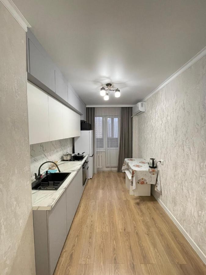 Nur Otau Satpaeva 25 - Ferienwohnung Astana