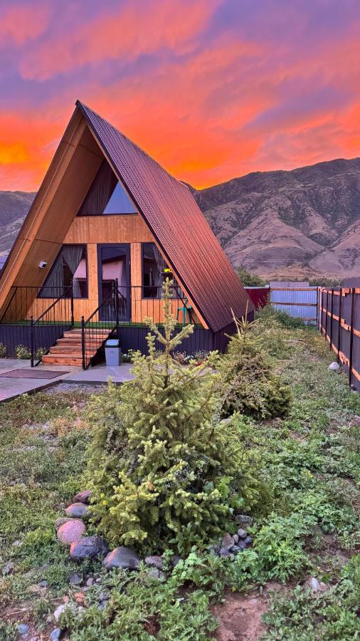 Kolsay A-Frame Yessen - B&B Saty