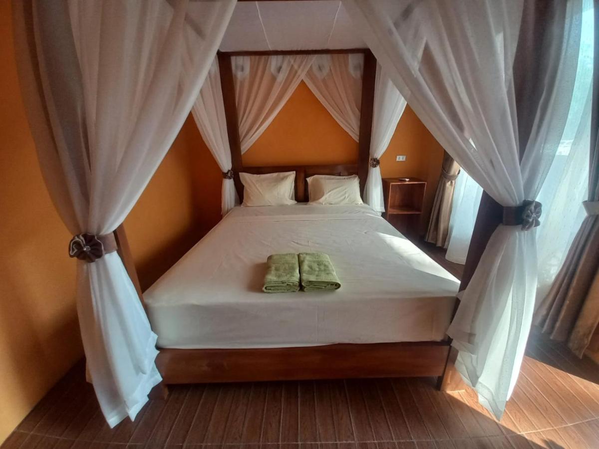 My Bukit Lawang Guest House - Bed and Breakfast Bukit Lewang