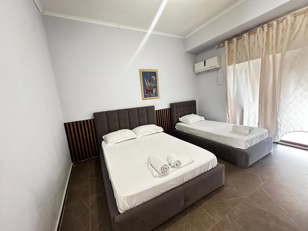 Almer room 2 - Ferienwohnung Himarë