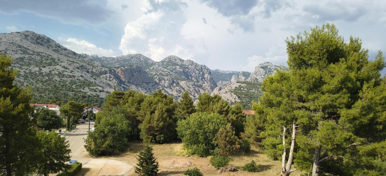 Apartmani Nina - Chambres d'hôtes Starigrad