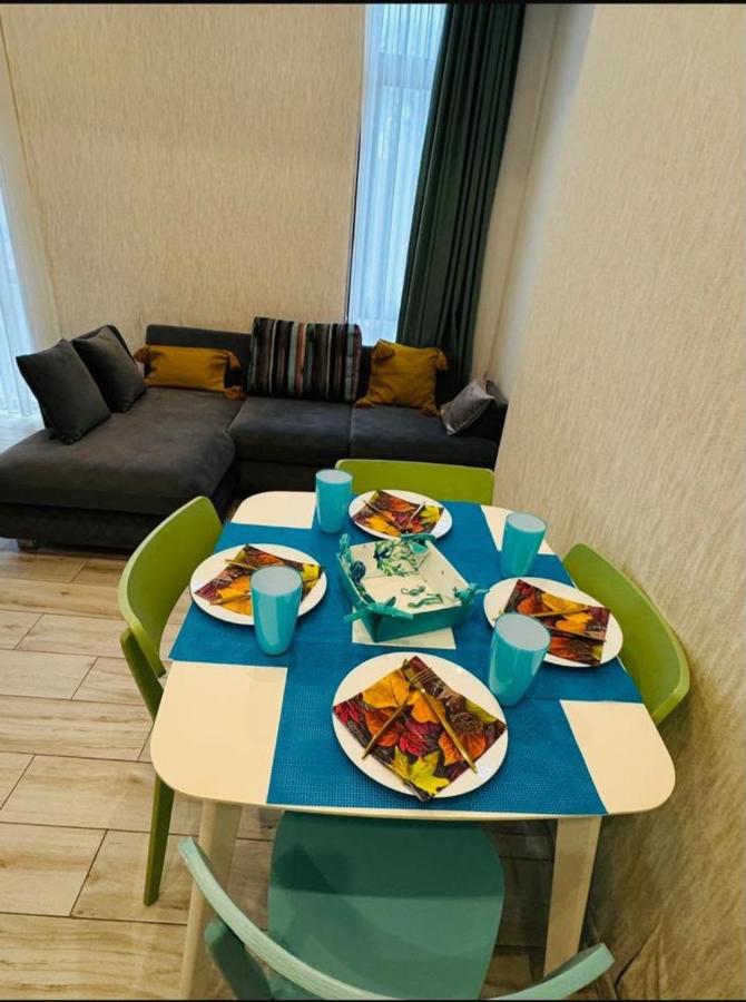Private One-Bedroom Apartment with kitchen and balcony at a Hotel - B&B Shek’vetili