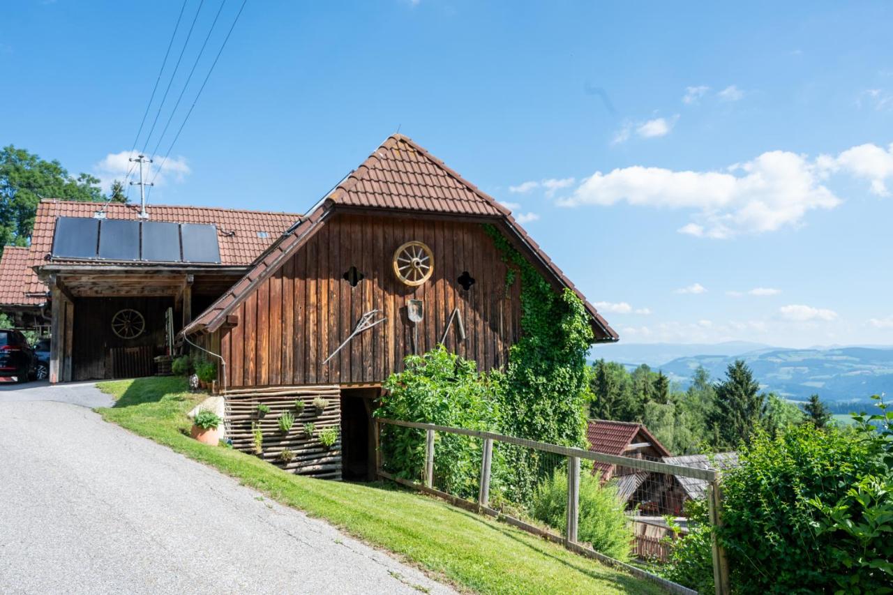 Ferienwohnung Tiefengraber - B&B Weiz