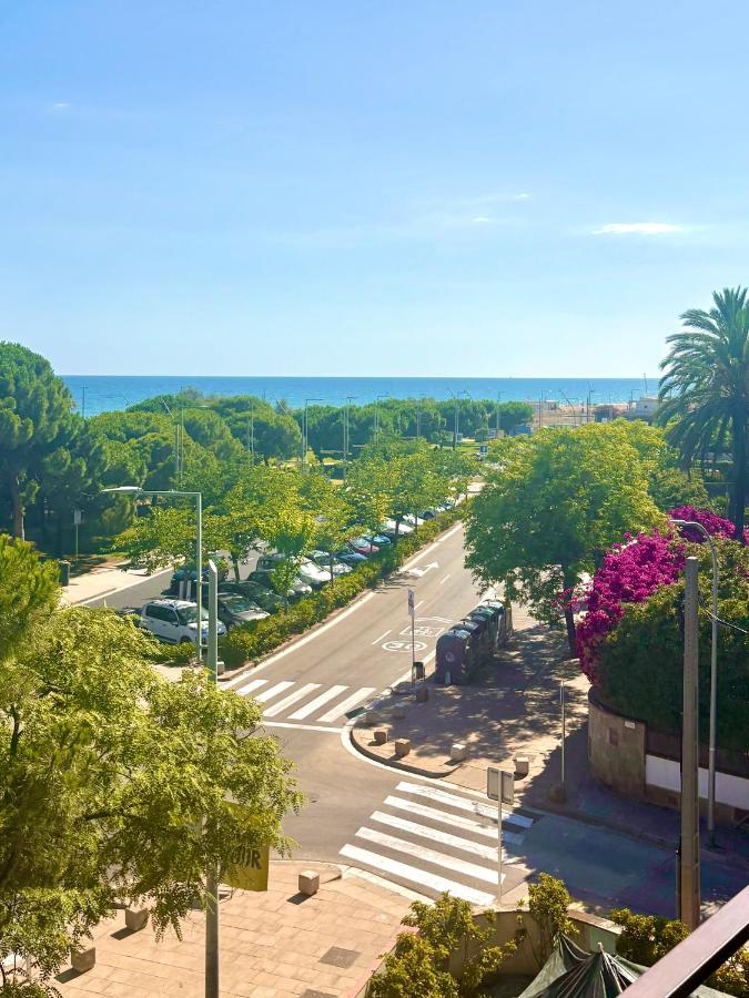 Terramar Stay - Pool, Parking & Sea Views - Ferienwohnung Castelldefels