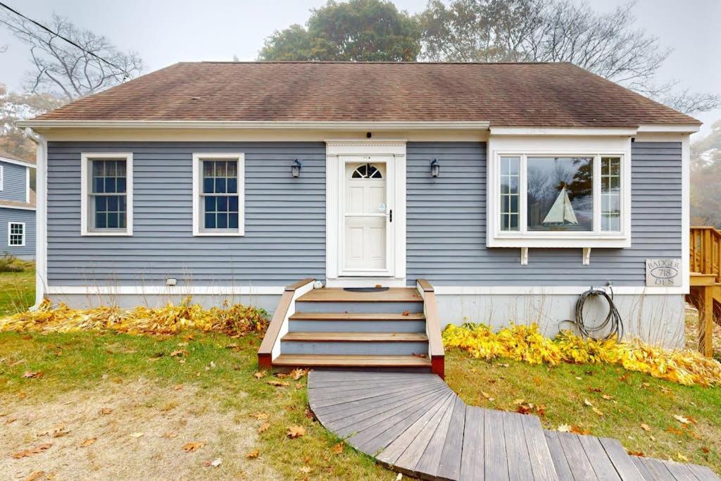 Boothbay Harbor Home with Water Views | Near Dining & Whale Watching - B&B Boothbay Harbor