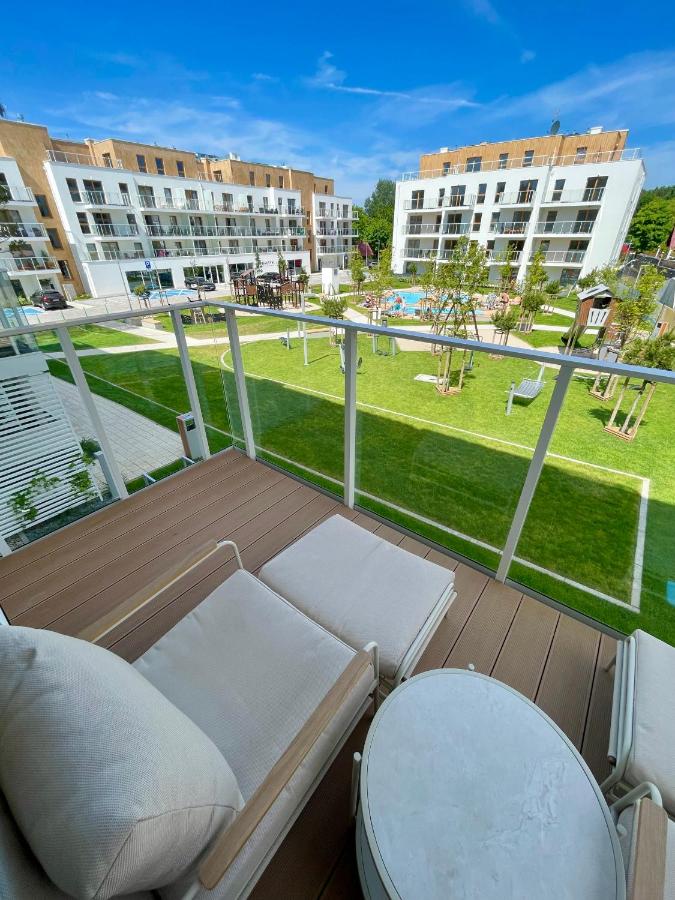 Bałtycka Przystań - baseny, jacuzzi, sauny, sala zabaw dla dzieci, do plaży 400m płaskie dojście - Chambres d'hôtes Jastrzębia Góra