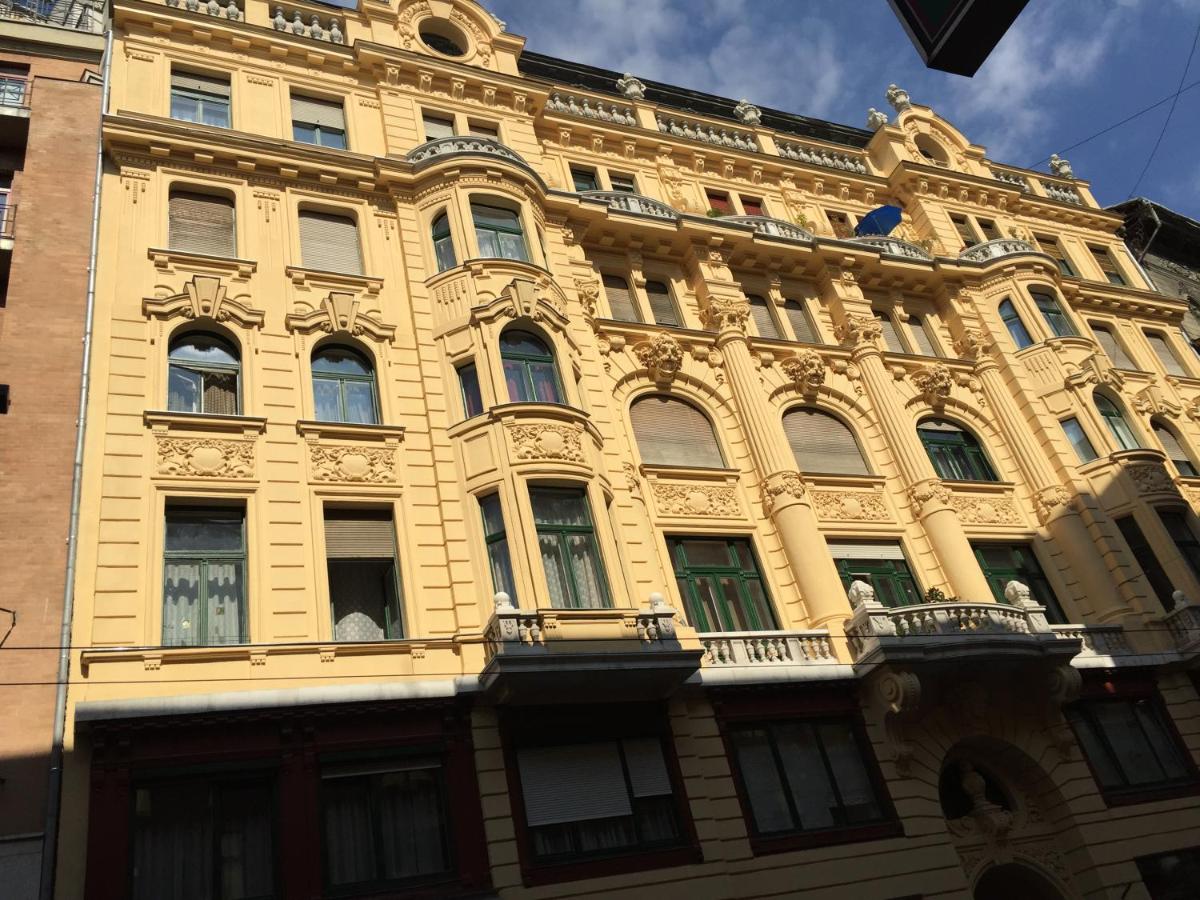 Sunny Apartment - B&B Budapest
