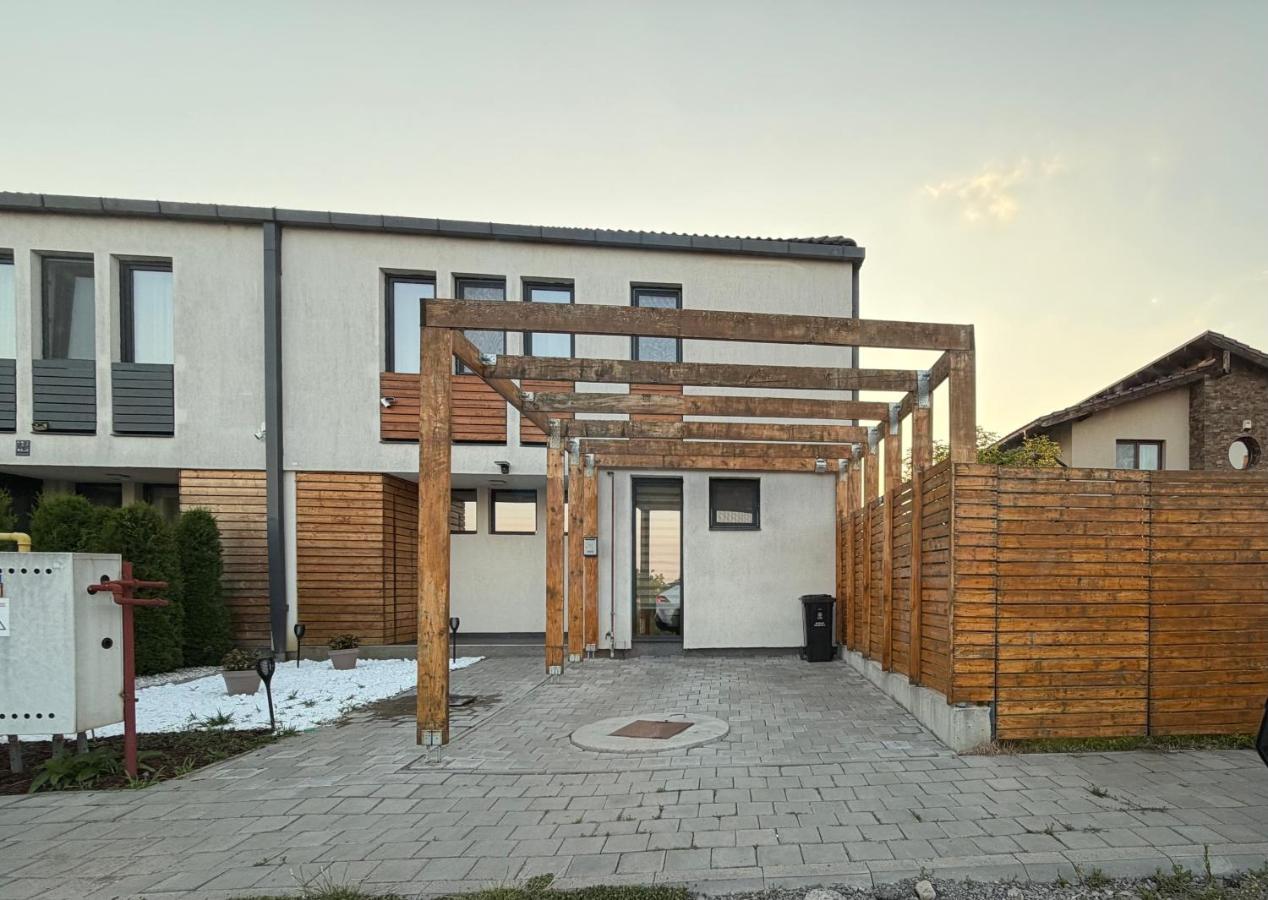 Concept Residence - Chambres d'hôtes Târgu Mureş