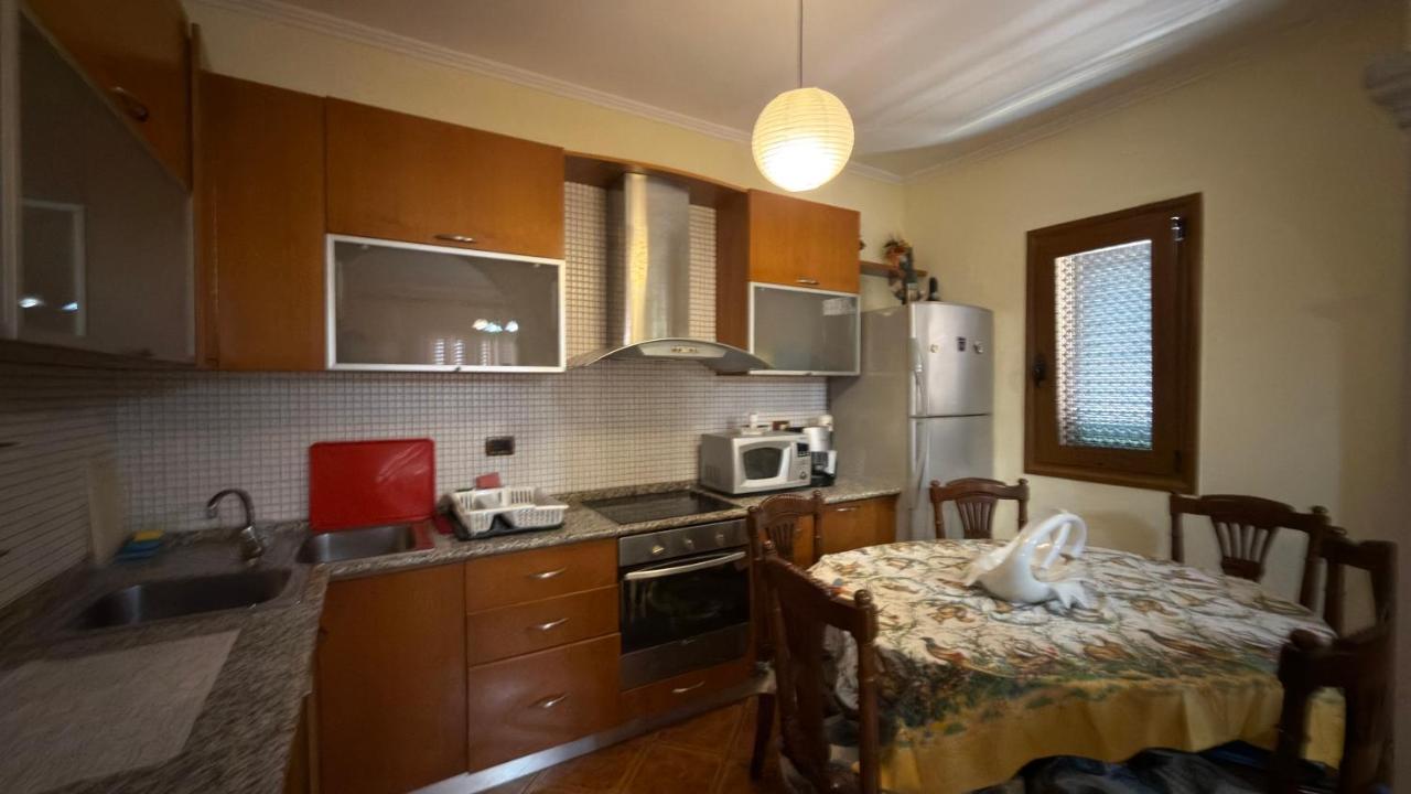 Villa con 2 Camere da Letto
